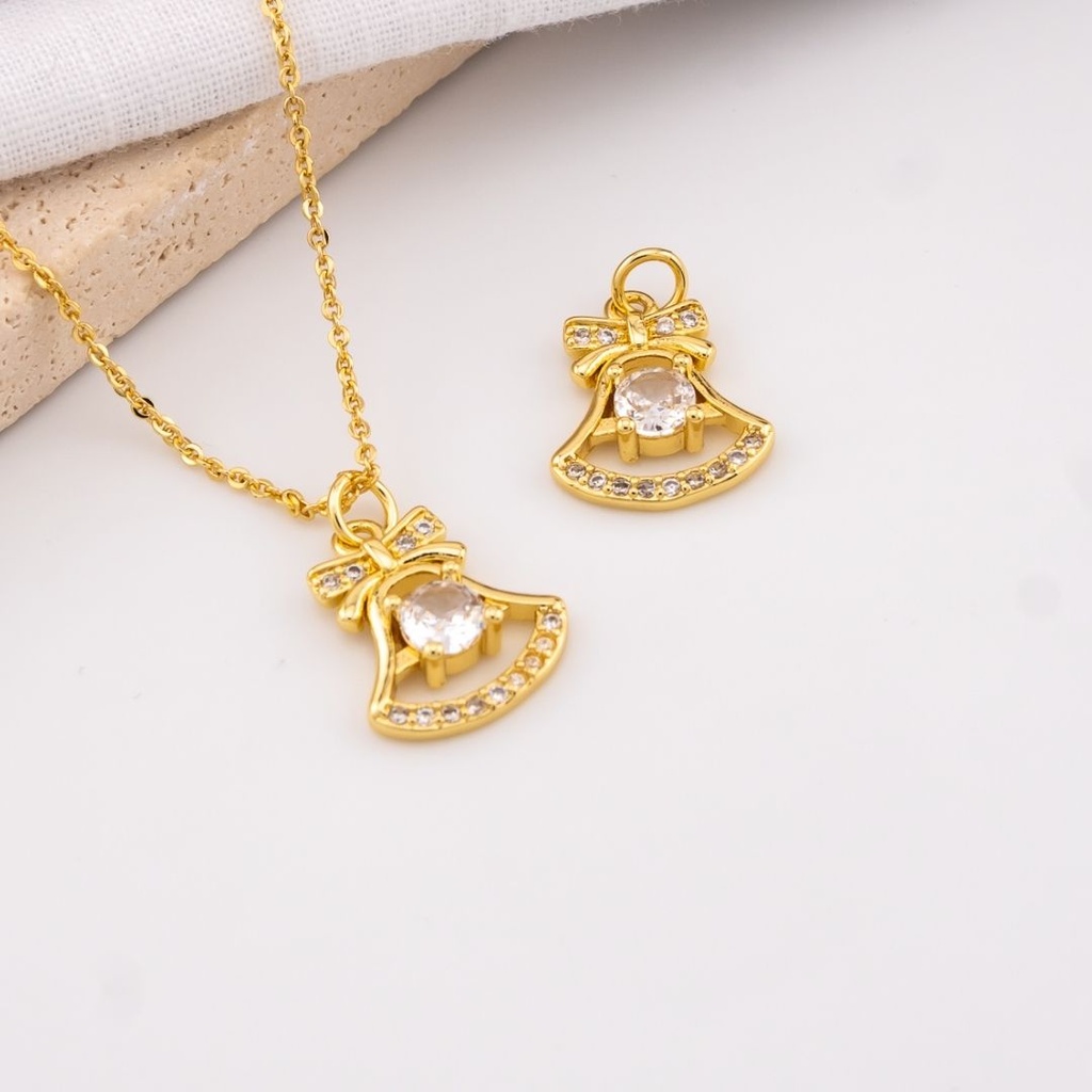 Dije navideño campana  micropave y baño 18k