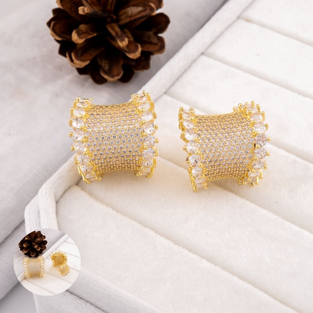 Aretes argolla con zirconia  baño 18k