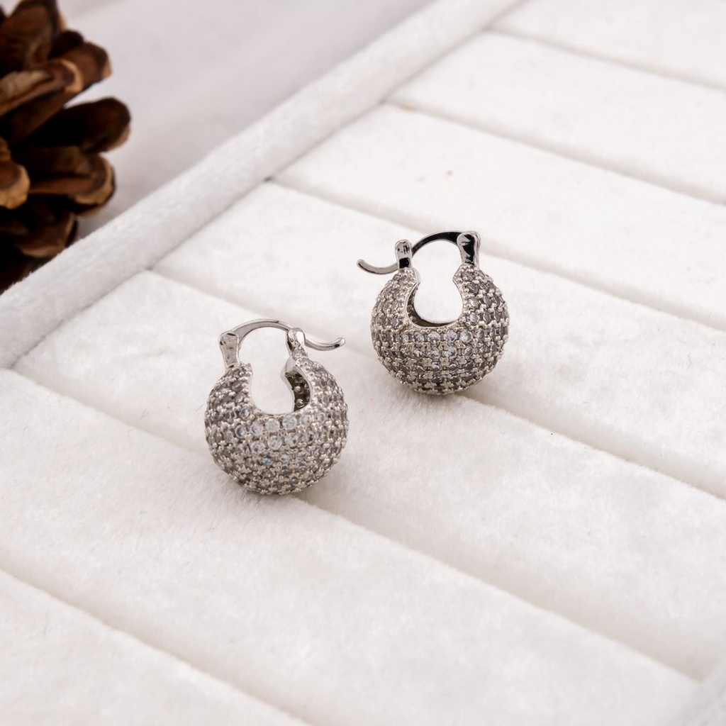 Aretes argollas con zirconia  baño 18k