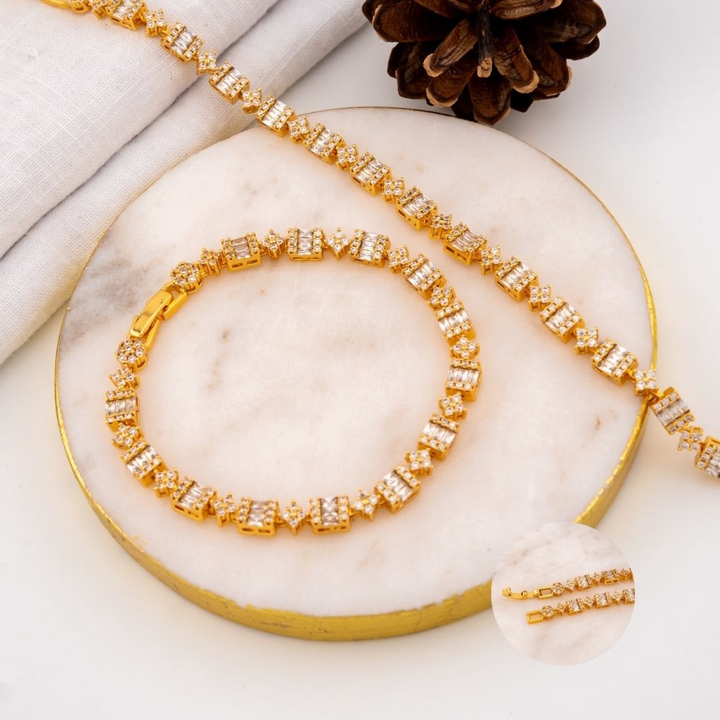 Pulsera premiun con zirconias baño 18k