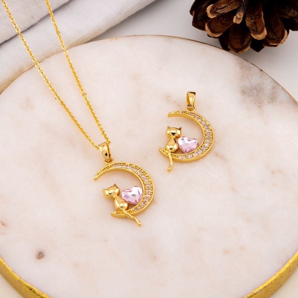 Dije de luna micropave y baño 18k