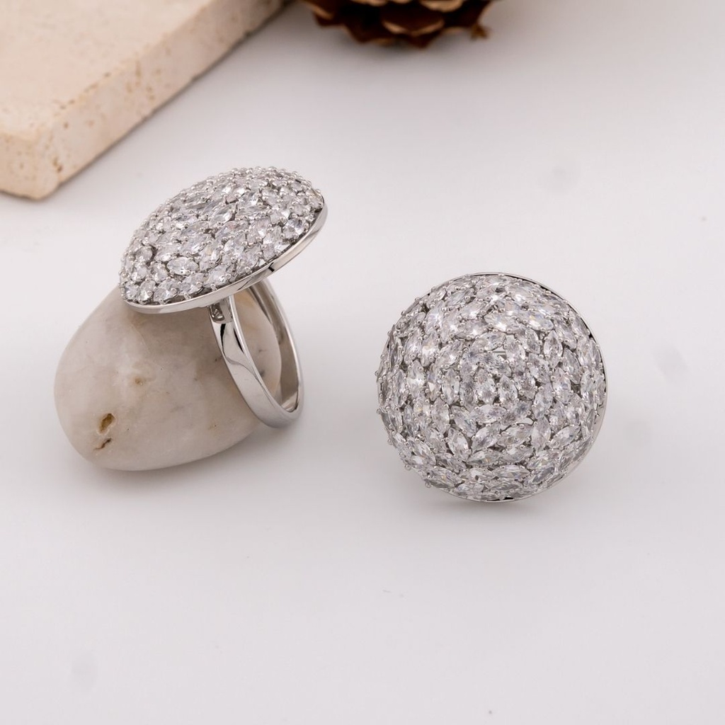 Anillo ajustable redondo con zirconias baño 18k