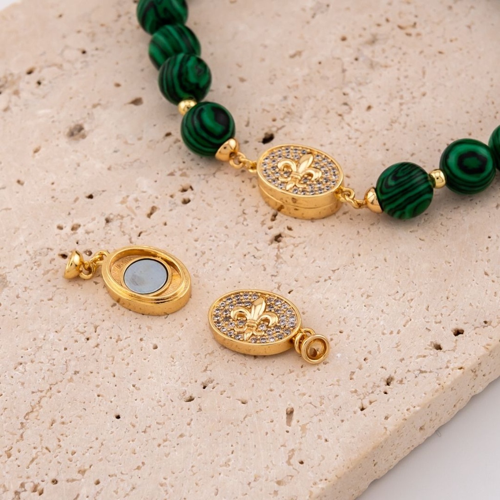 Broche de iman micropave y baño 18k