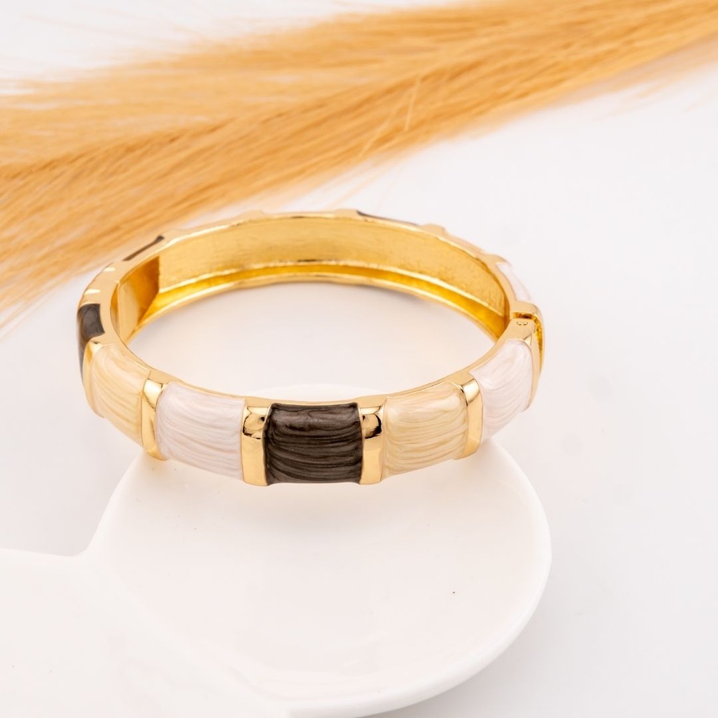 Brazalete esmaltado baño 18k