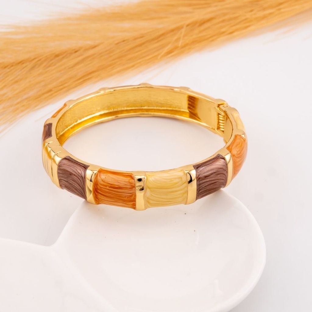 Brazalete esmaltado baño 18k