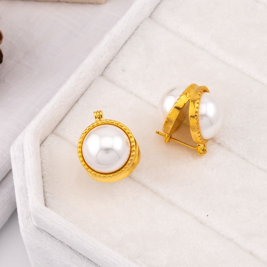 Aretes perla doble blancos baño 18k