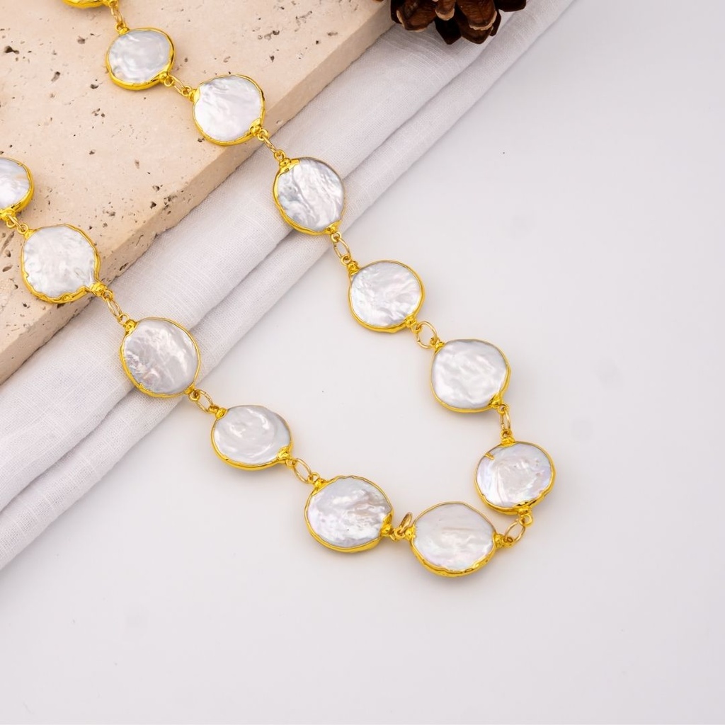 Collar perla moneda barroca baño 18k