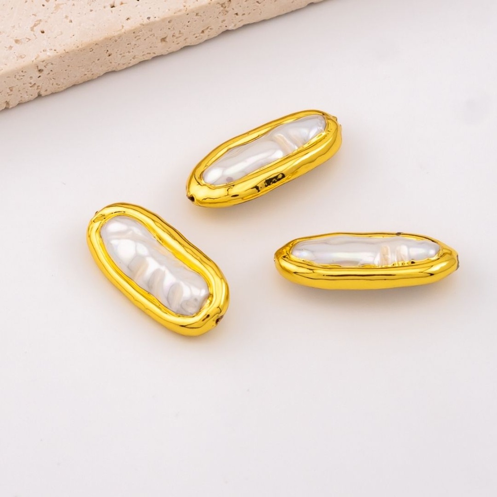 Separador de perlas naturales engastado en Goldfilled