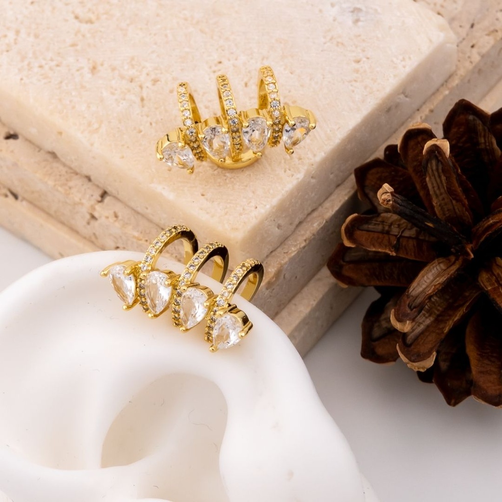Earcuff con zirconias baño 18k