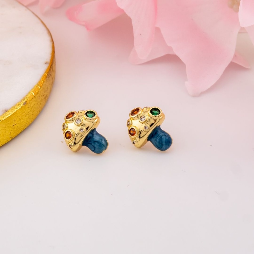 Aretes stud de HONGO con zirconias baño 18k