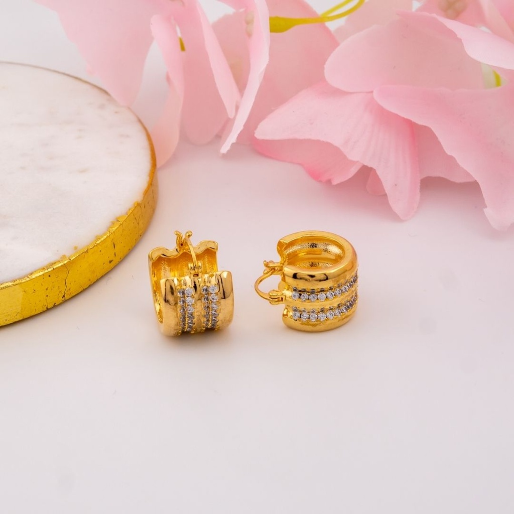 Argollas con zirconias baño 18k