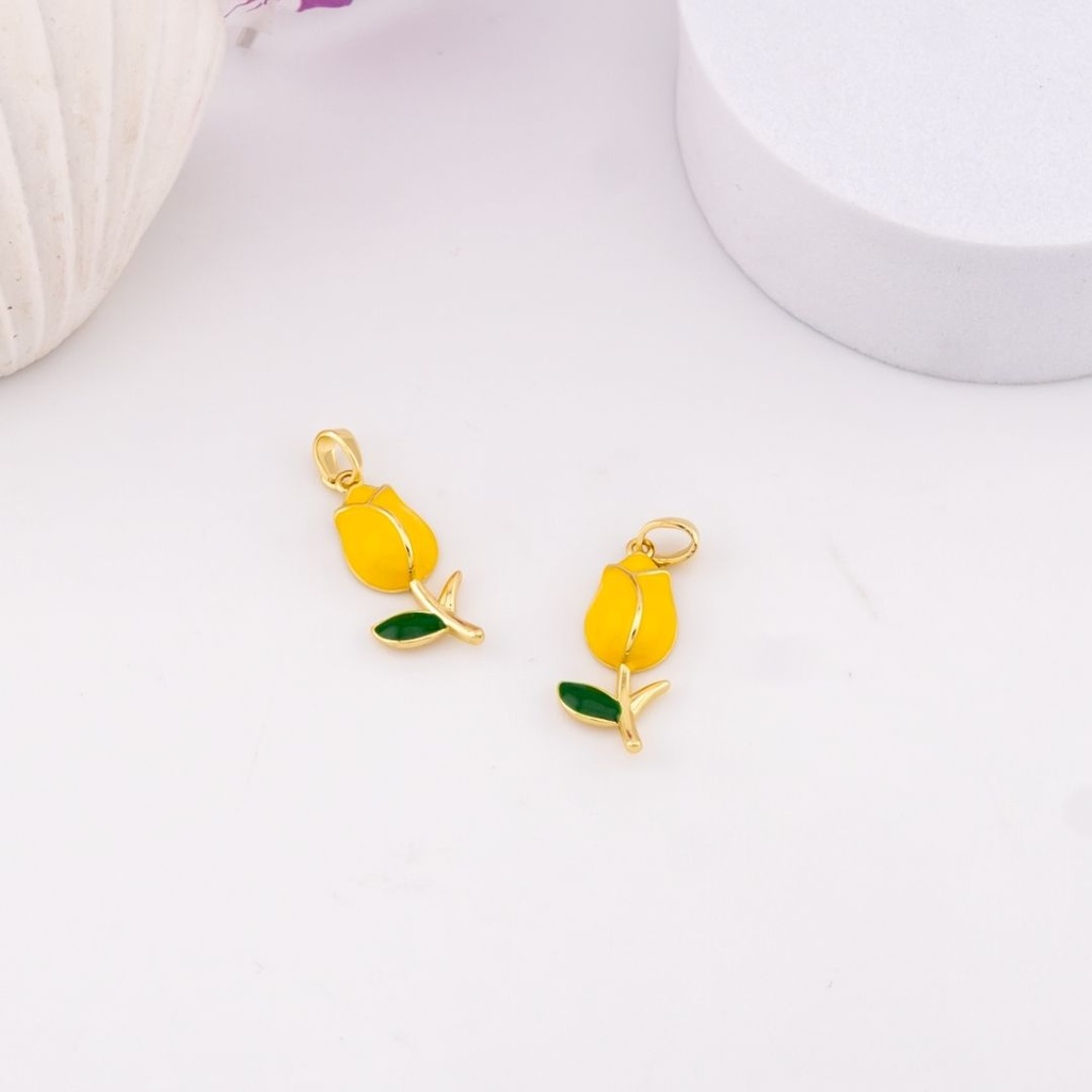 Dije de tulipan esmaltado baño 18k