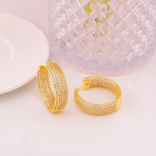 Argollas con zirconias baño 18k