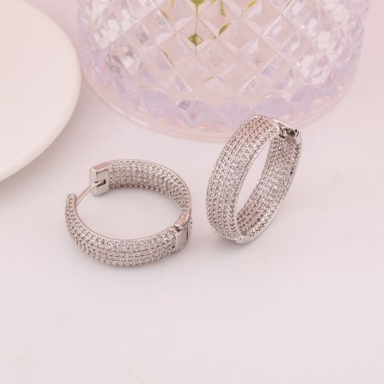 Argollas con zirconias baño 18k plat