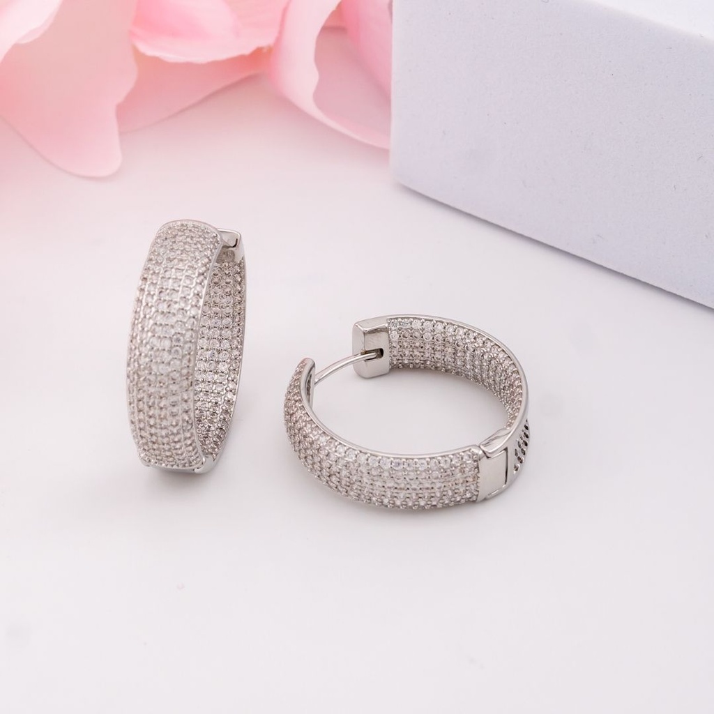 Argollas con zirconias baño 18k