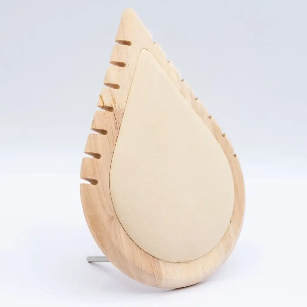 Exhibidor en forma de gota madera 15 X 22 X 6 Pulgadas