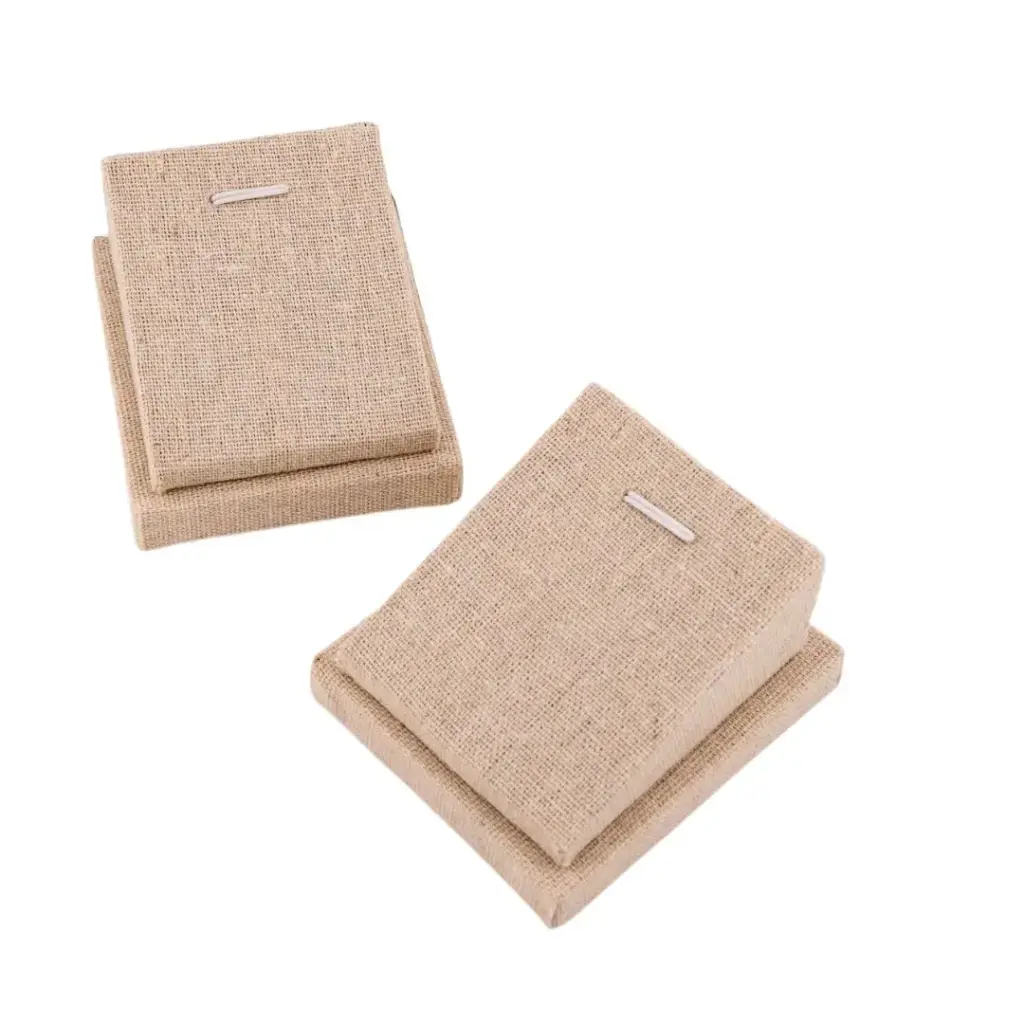 Exhibidor para joyas beige