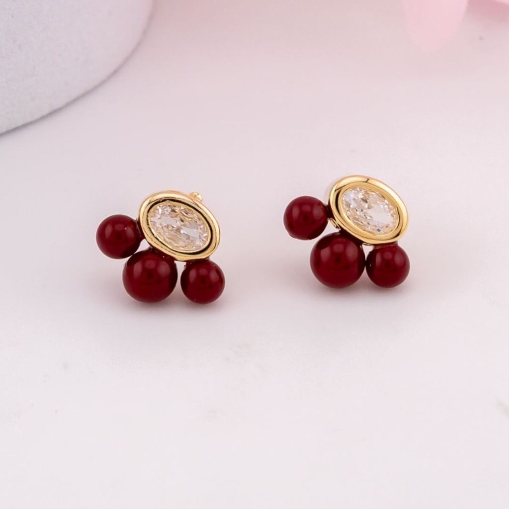 Aretes stud baño 18k