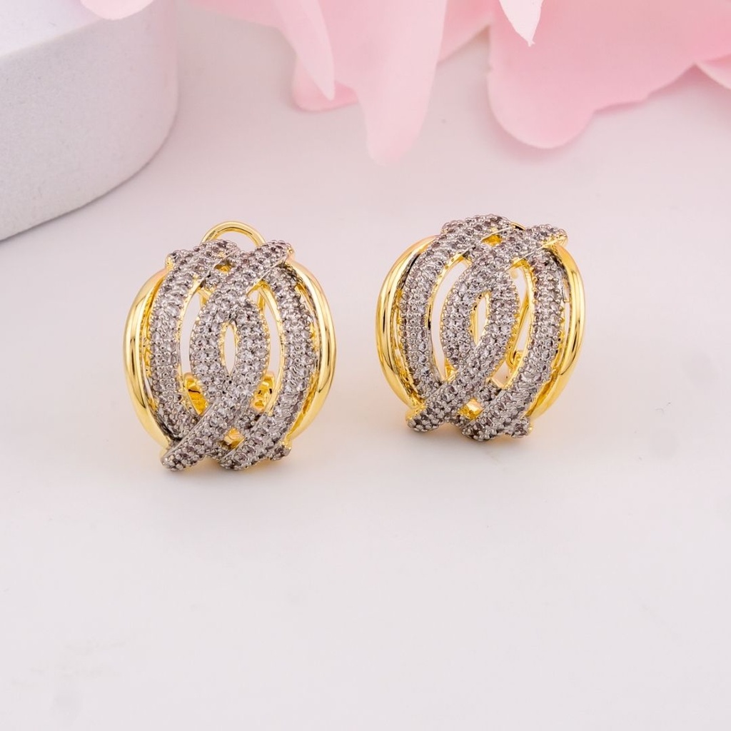 Aretes stud doble color con zirconias baño 18k