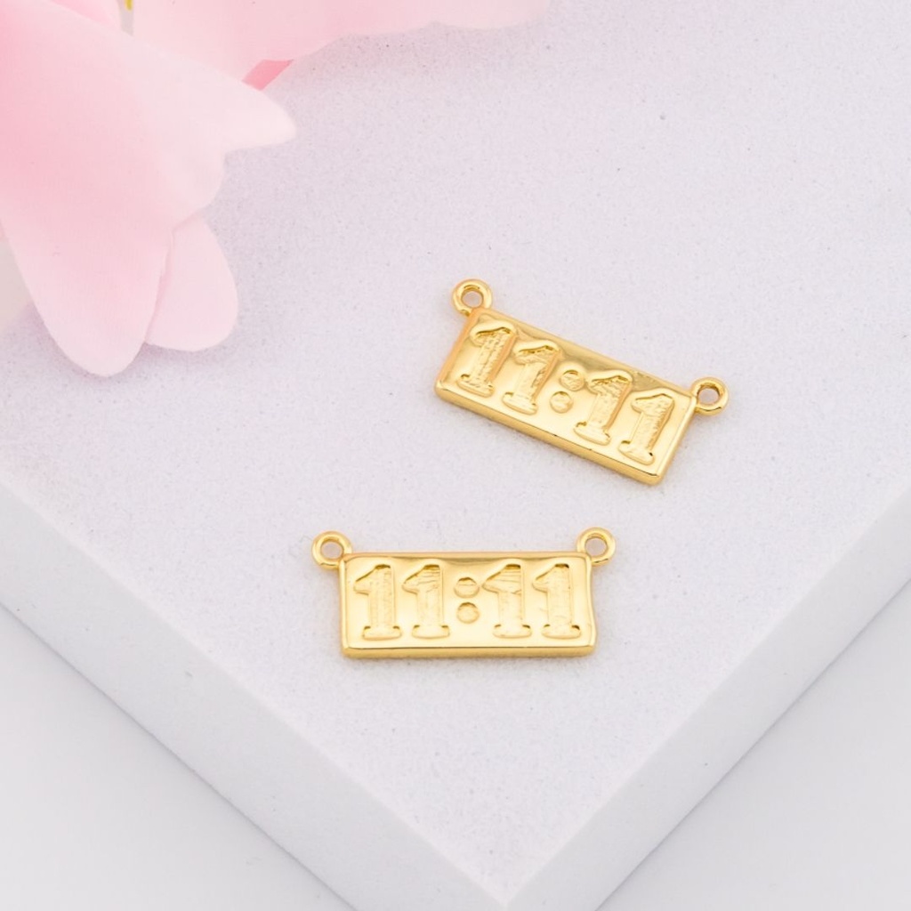 Dije 11:11 baño 18k