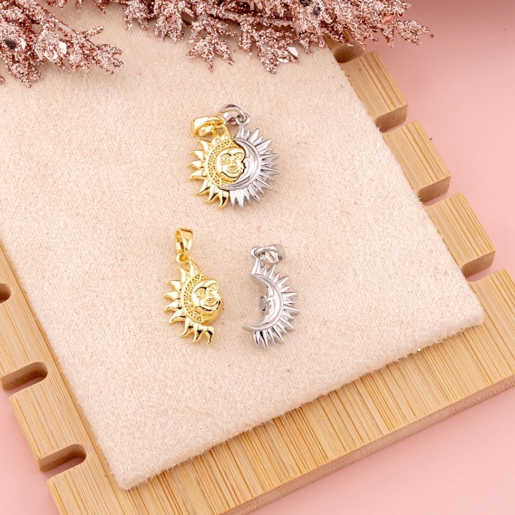 Set dijes sol y luna con iman baño 18k