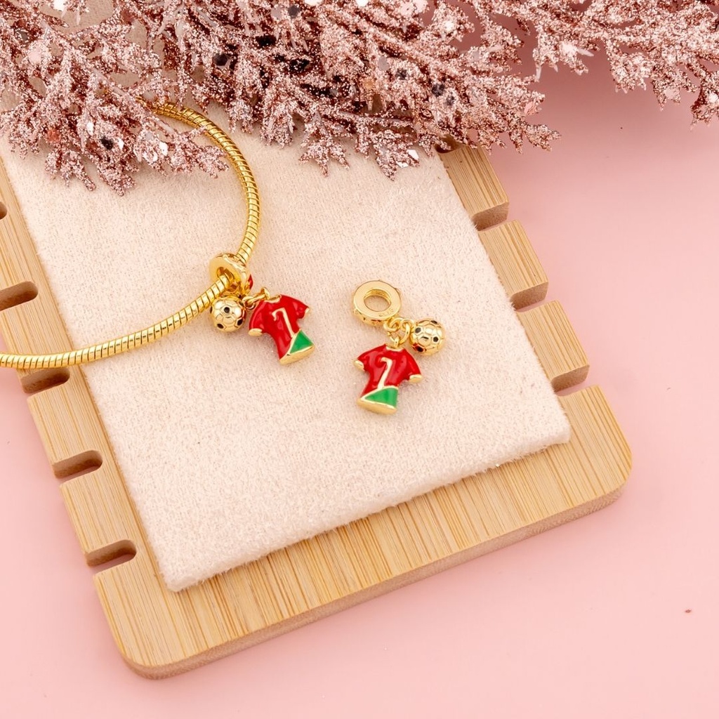 Charm futbol CR7 baño 18k