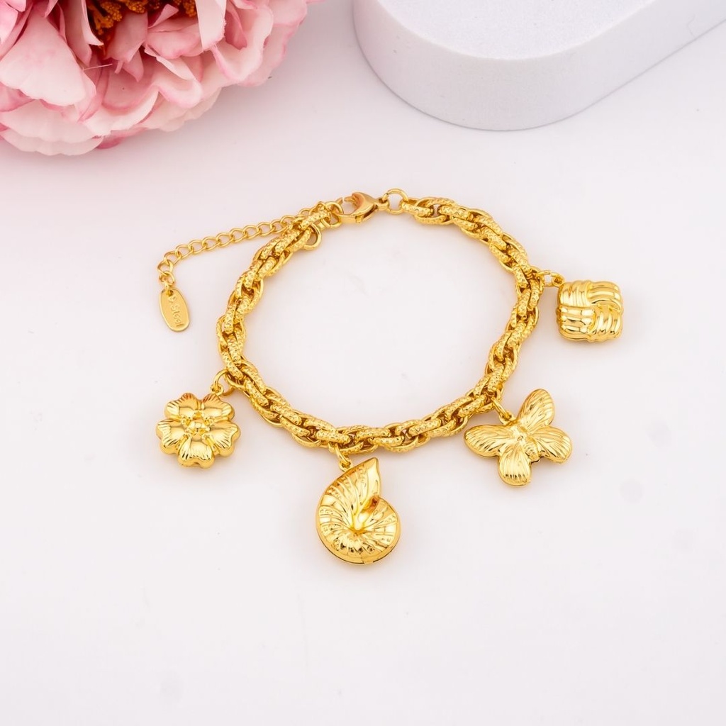 Pulsera con colgantes en acero inoxidable