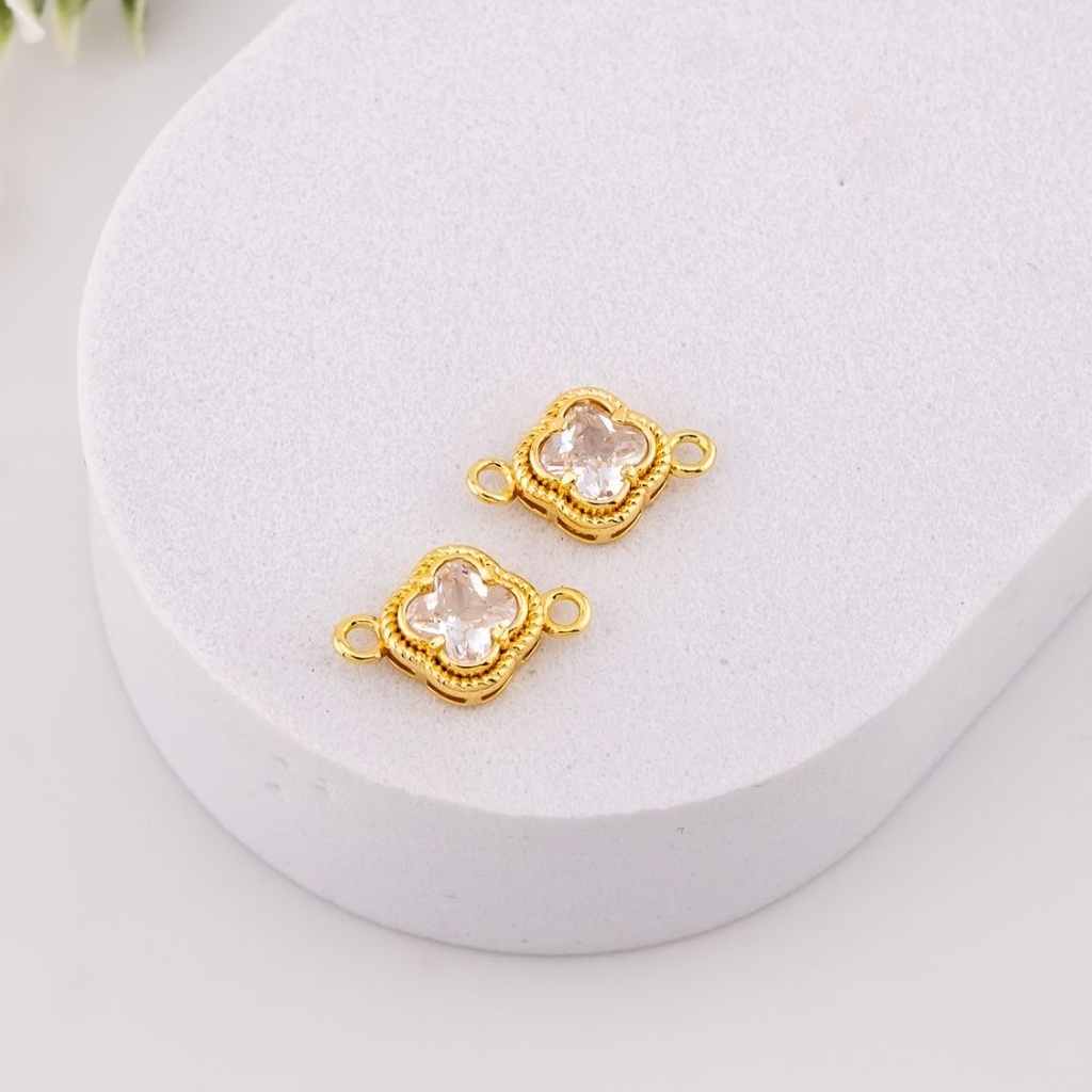 Enlace de trebol baño 18k