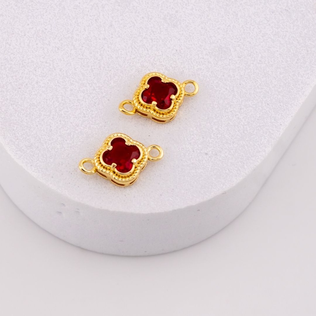 Enlace de trebol baño 18k