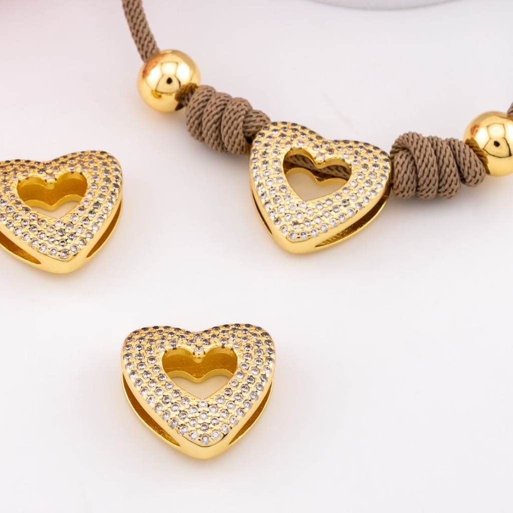 Separador de corazon chunky con zirconias baño 18k