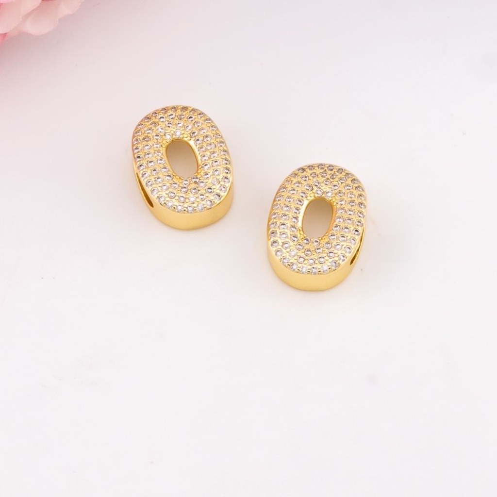 Separador de letras chunky con zirconias baño 18k