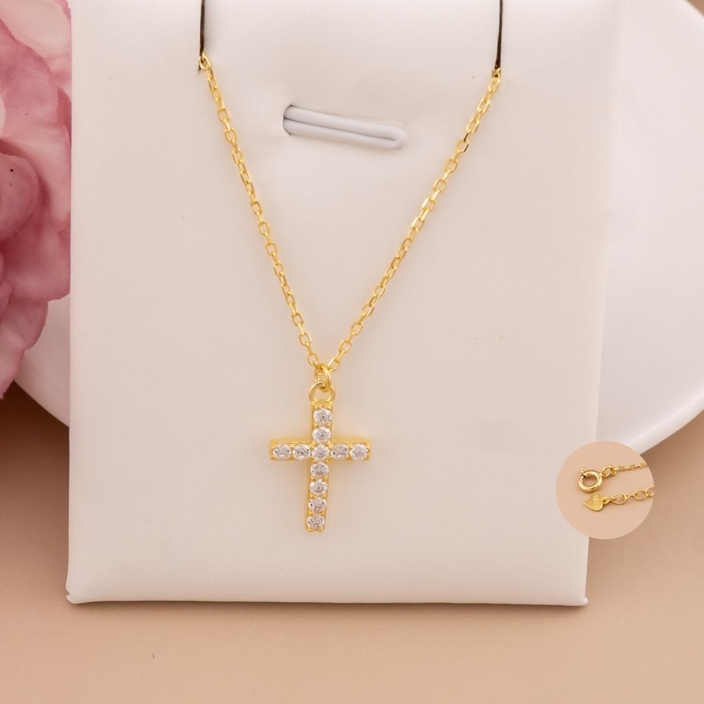 Cadena de cruz con zirconias plata 925