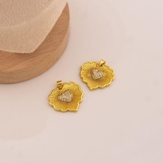 Dije de corazon chunky en micropave