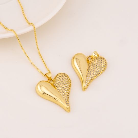 Dije de corazon en micropave