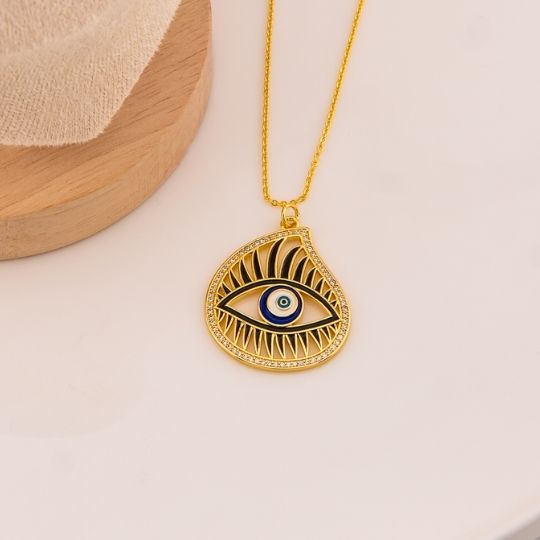 Dije de ojo turco en micropave