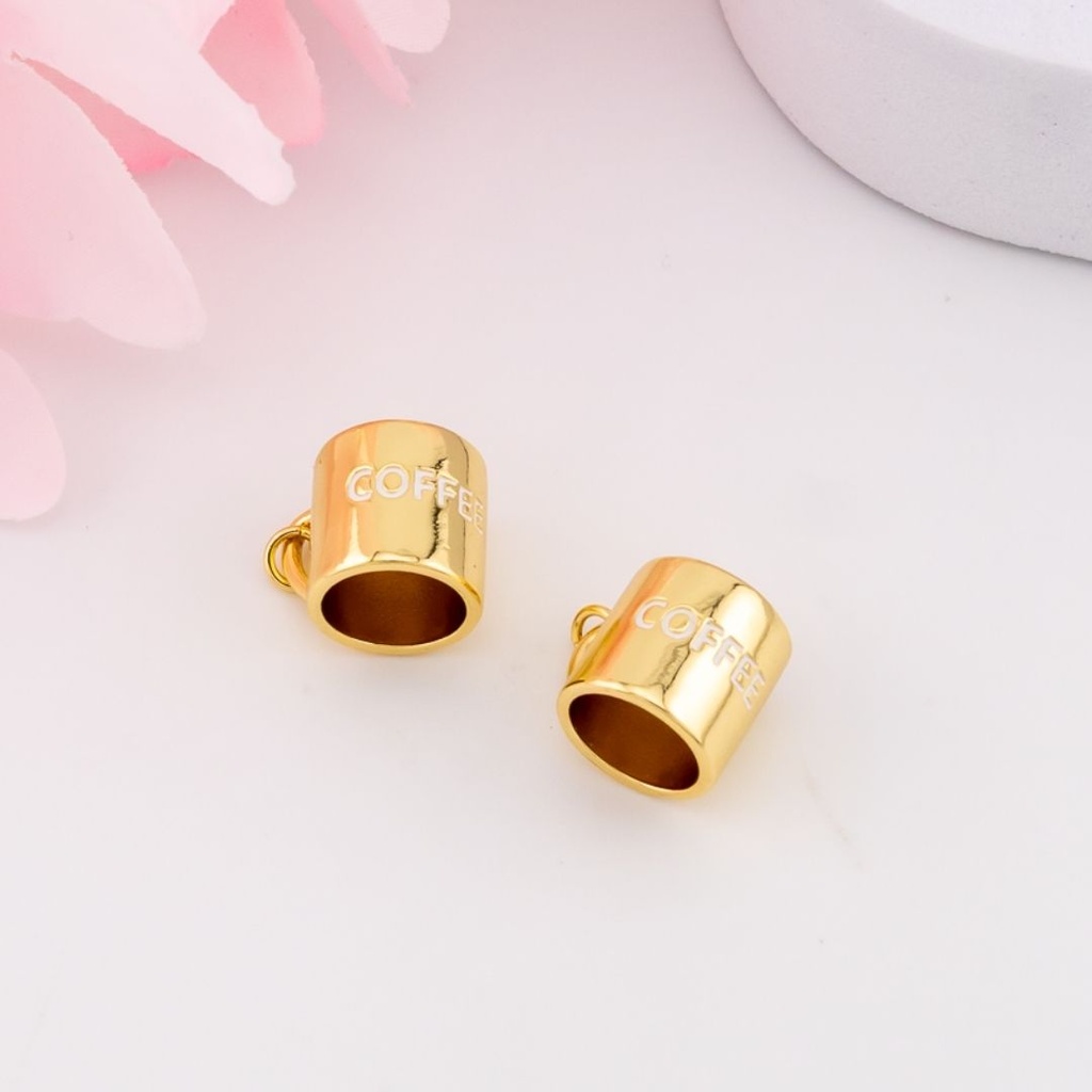 Dije de taza de cafe baño 18k