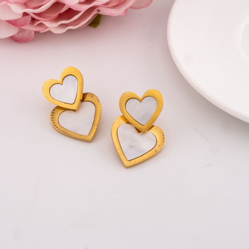 Aretes de colgantes de corazon con madre perla acero inoxidable