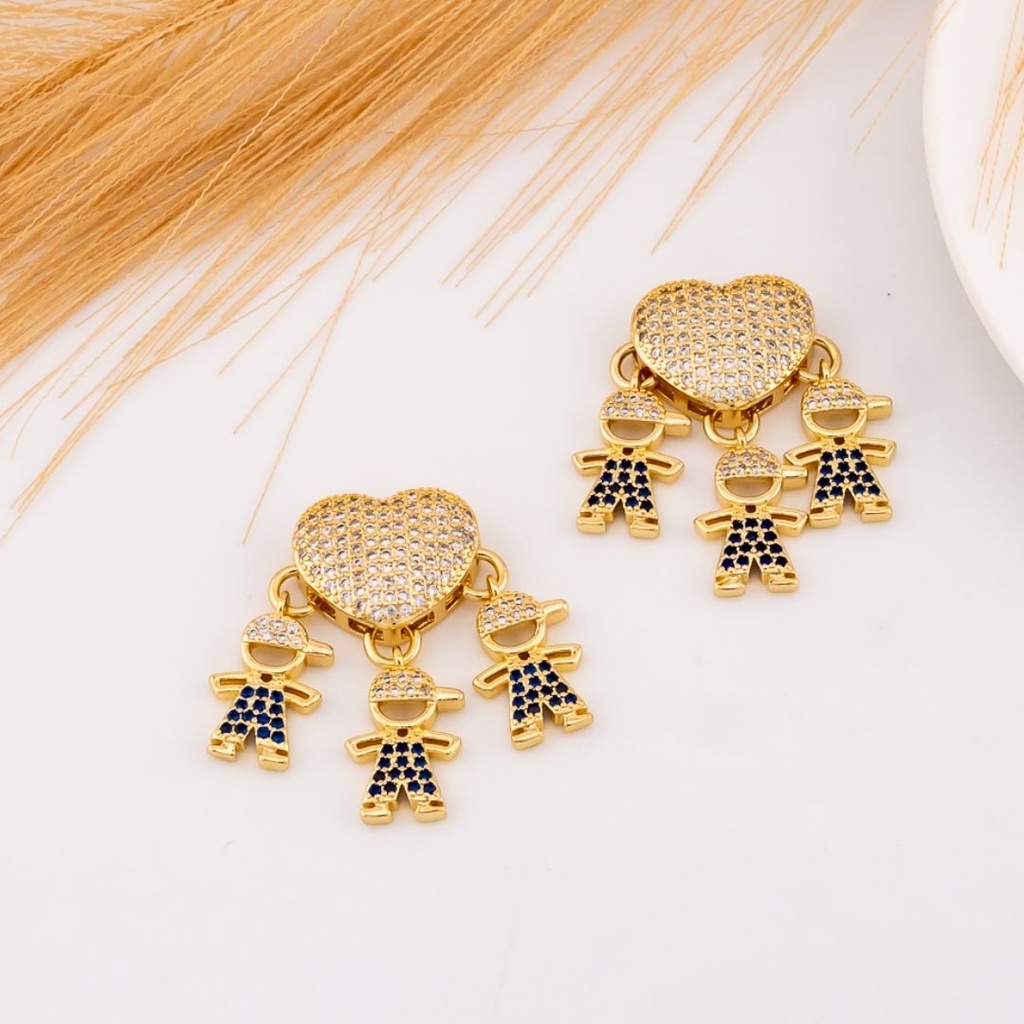 Dije de niños con zirconias baño 18k