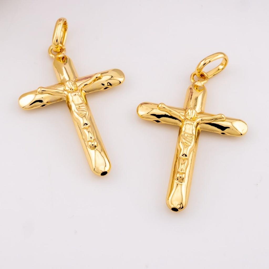 Dije de cruz baño 18k