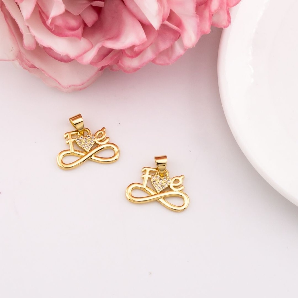 Dije de FE con zirconia baño 18k