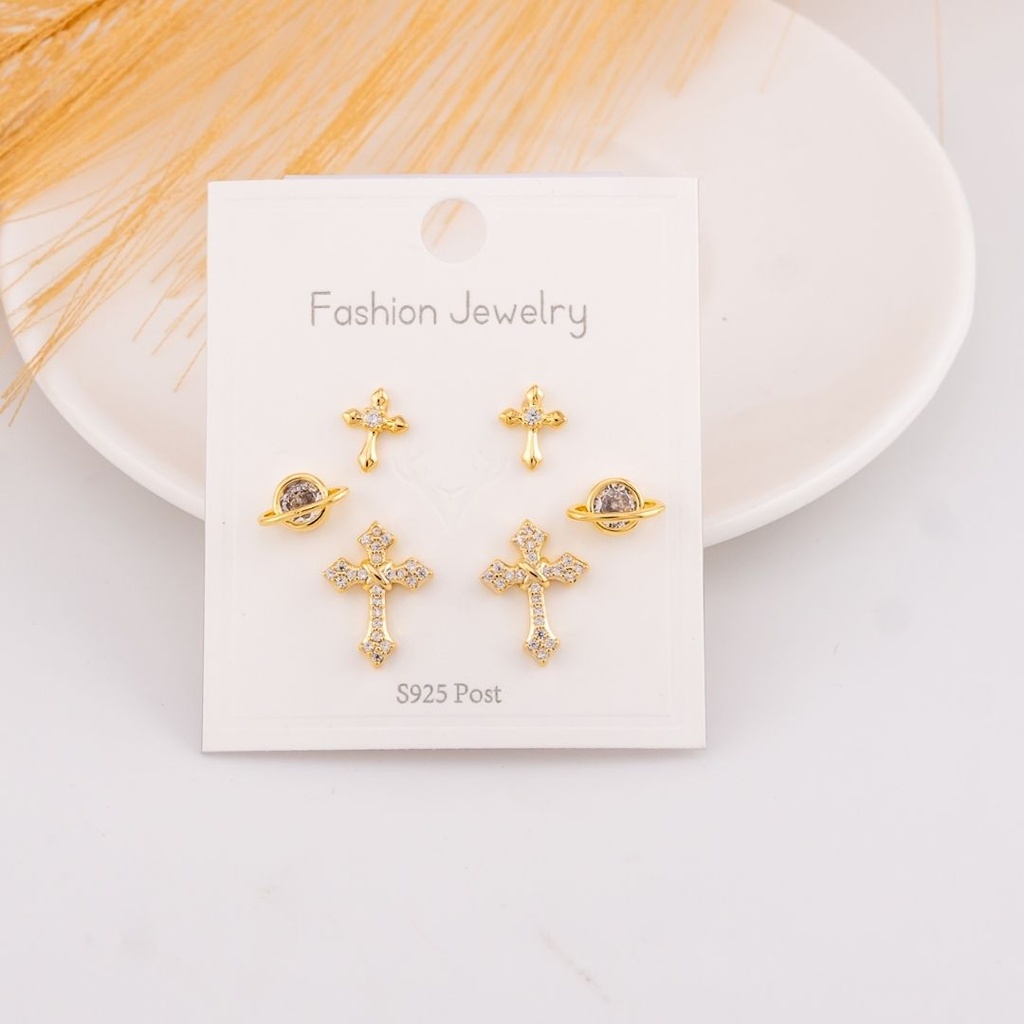 Set de piercings de cruces con zirconias baño 18k