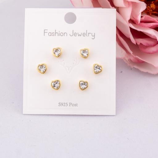 Set de piercings de corazon con zirconias baño 18k