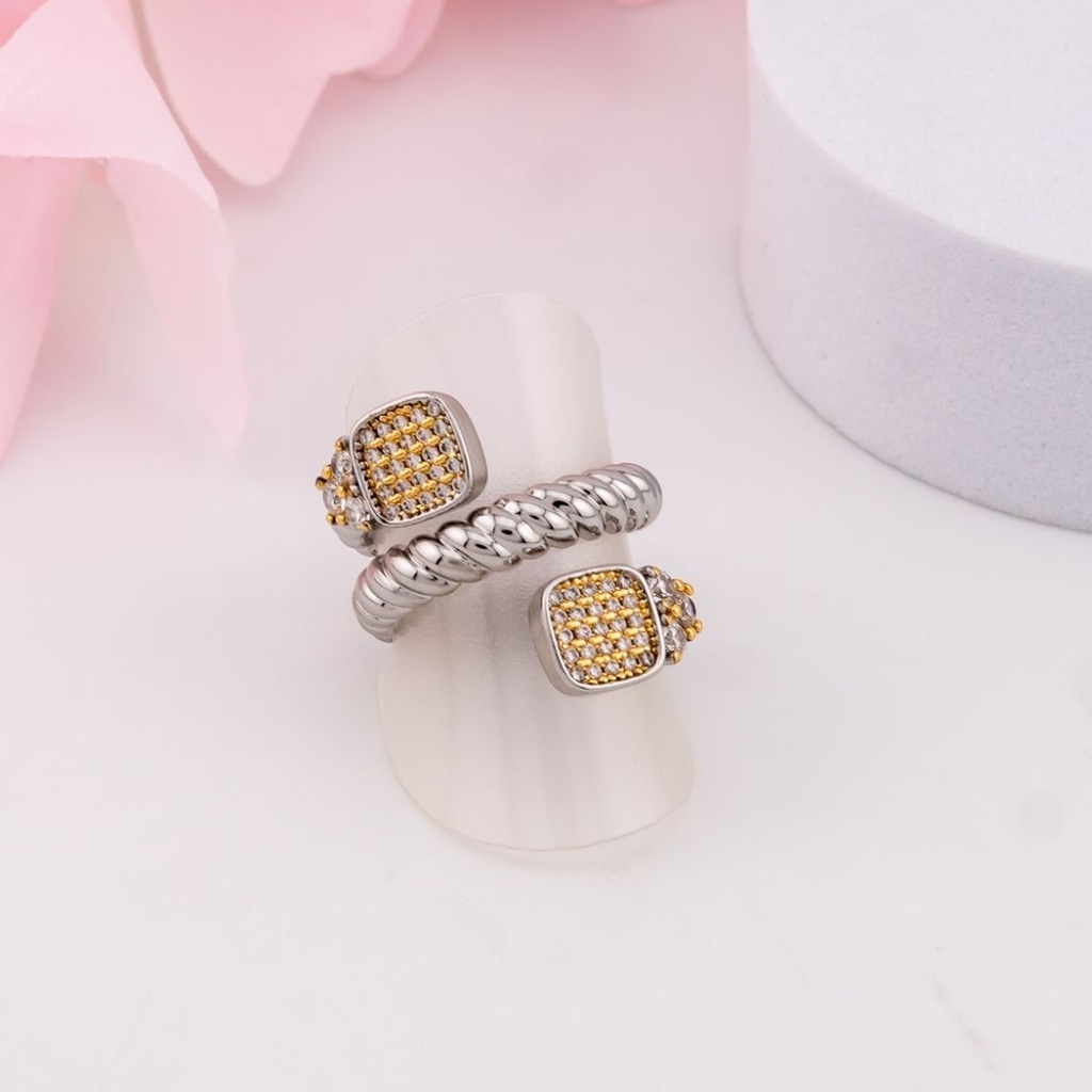 Anillo ajustable con zirconias baño 18k