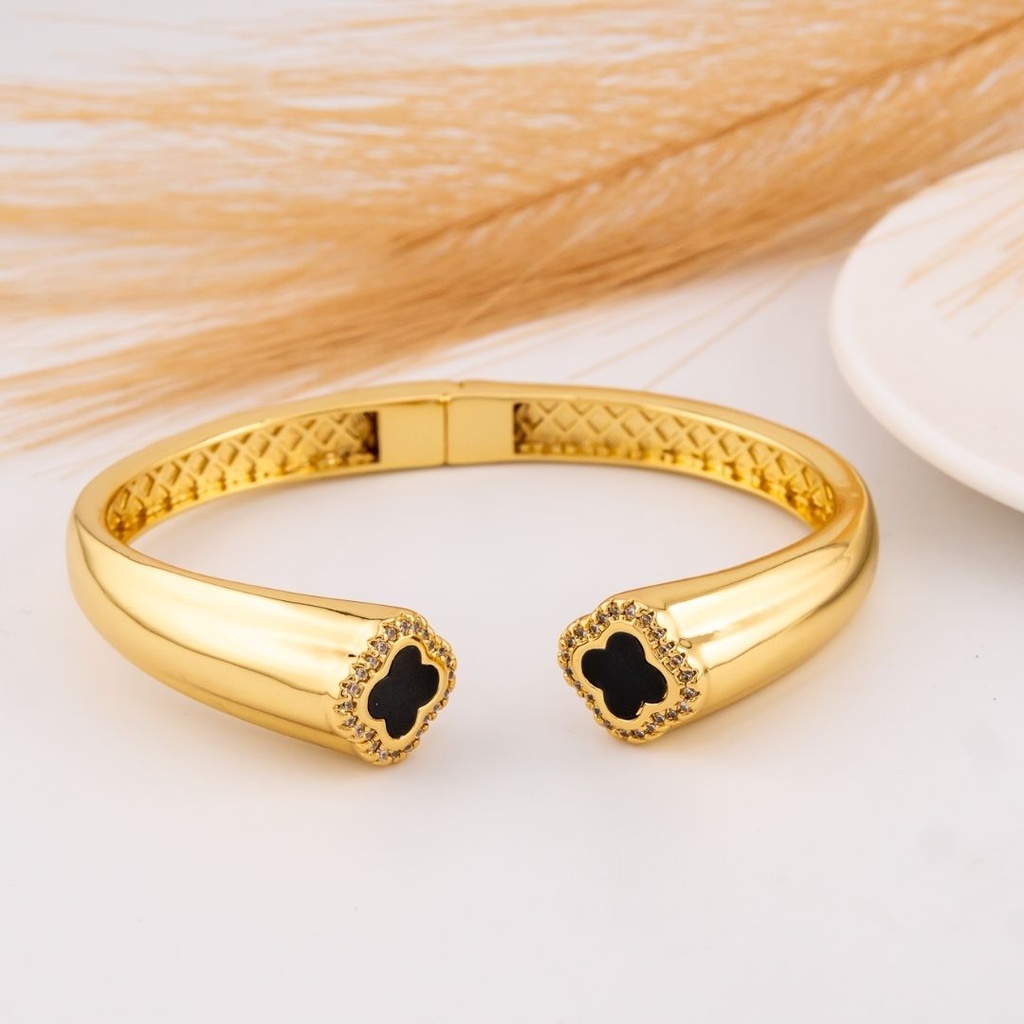 Brazalete de trebol baño 18k