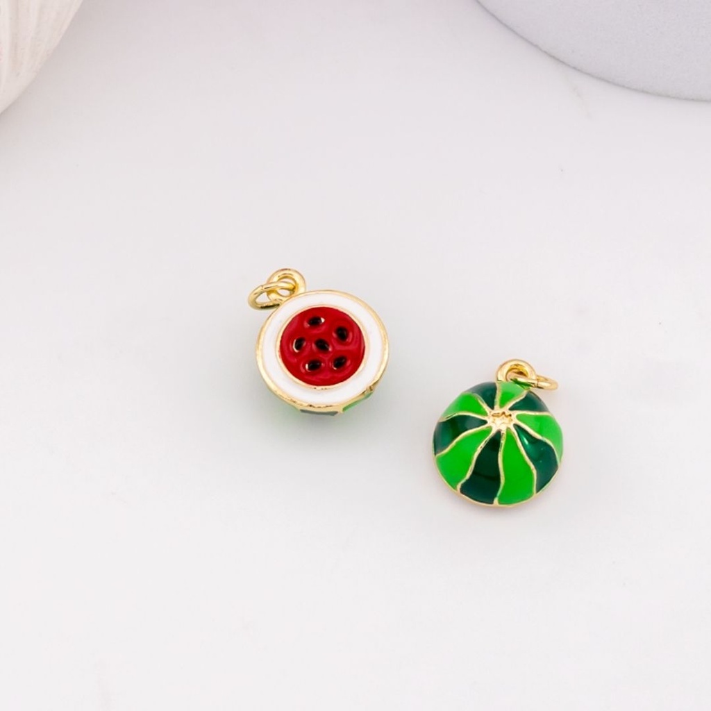 Dije de sandia esmaltado baño 18k