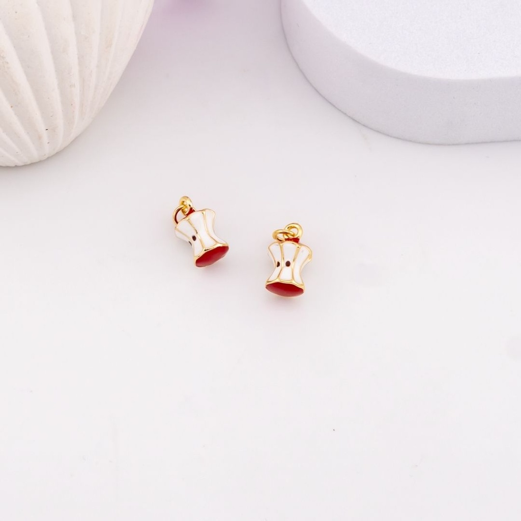 Dije manzana mordida esmaltado baño 18k