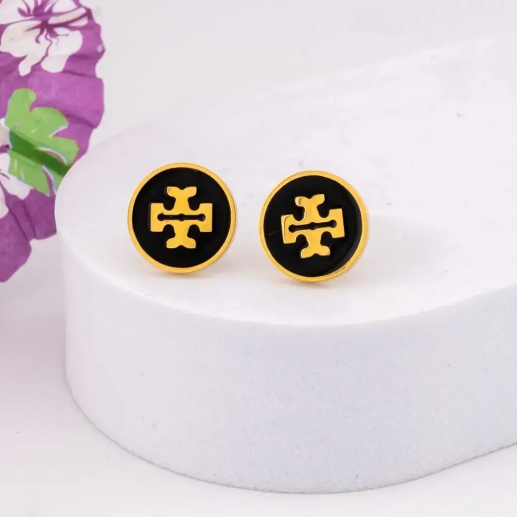 Aretes stud de marca acero inoxidable negros