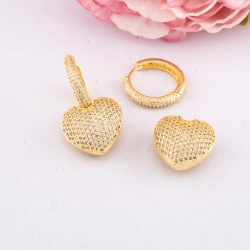 Aretes colgantes de corazon doble uso con zirconias baño 18k