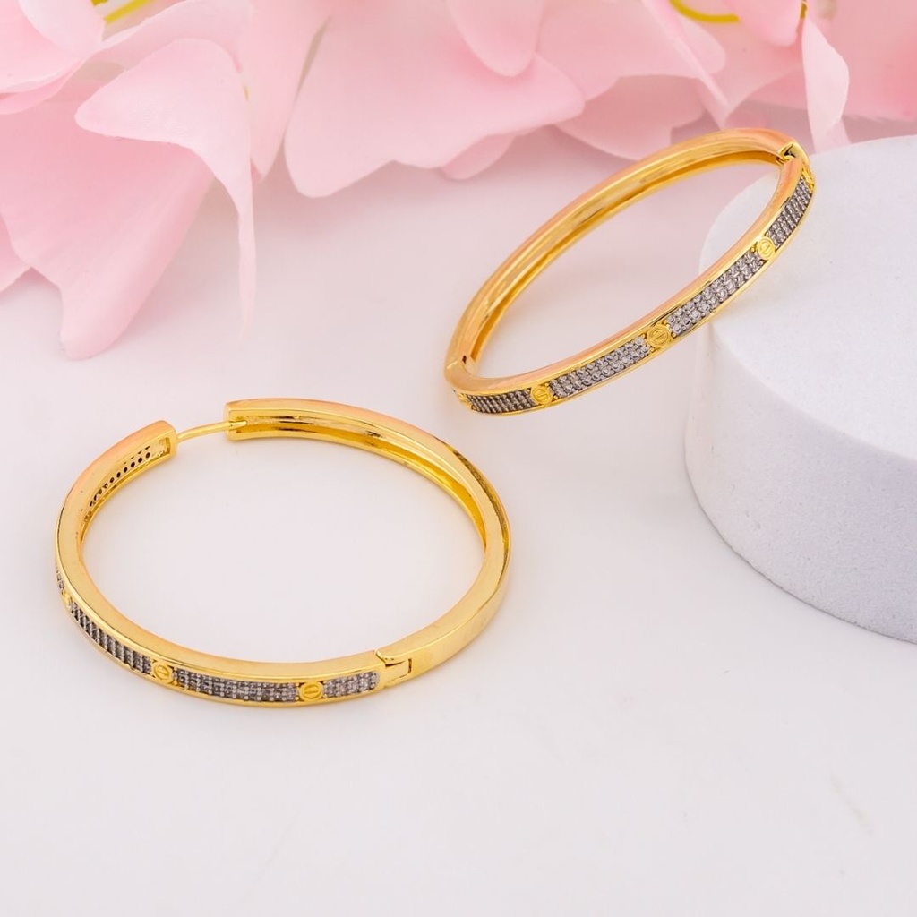 Argollas chunky con zirconias baño 18k