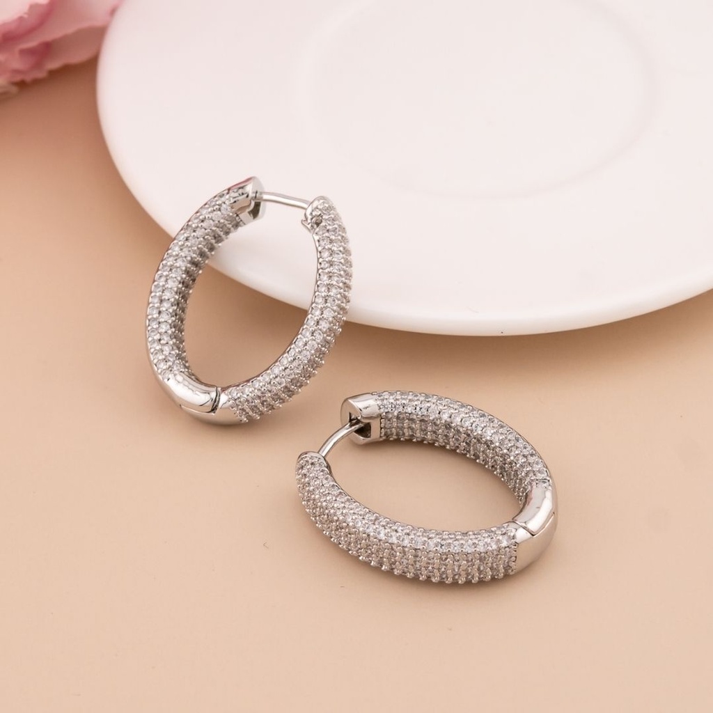 Argollas con zirconias baño 18k plat